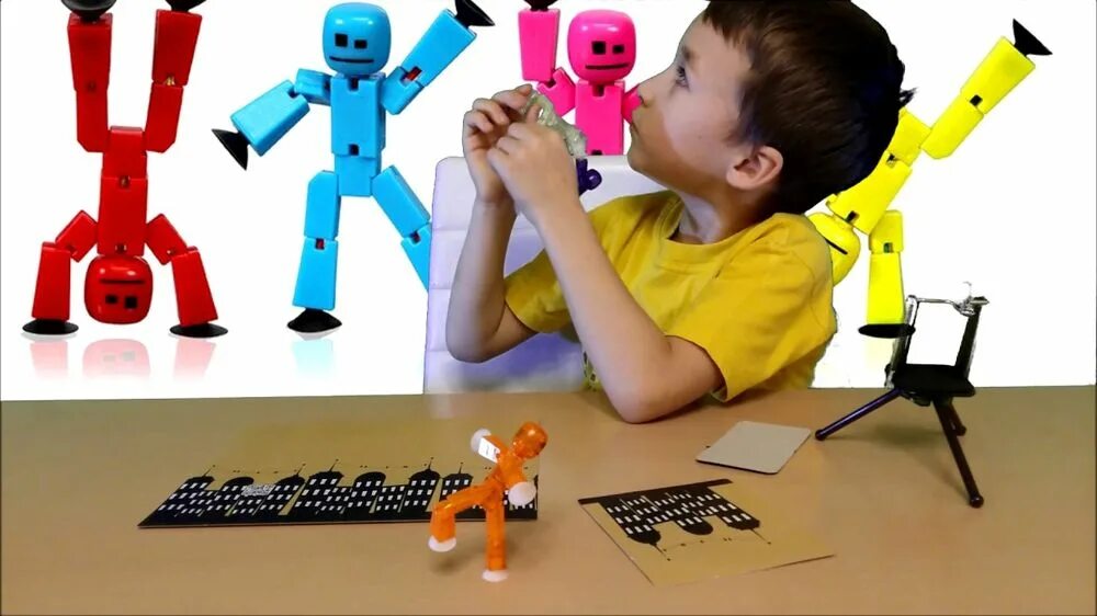 Набор для изучения синематографа. Наборы мультипликации. Электромеханический конструктор bondibon досуг с буки вв1205 тираннозавр. Фигурки стикбот stop. Игрушка для мультипликатора.