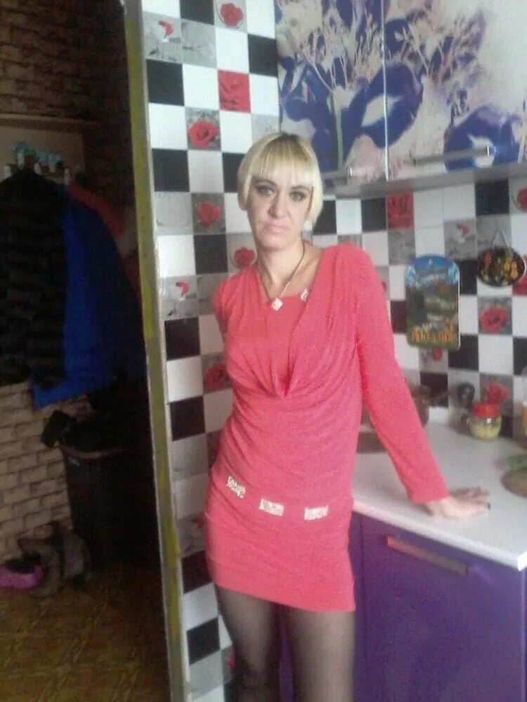 Девушка ищет девушку курск. Курск девушки не замужем.