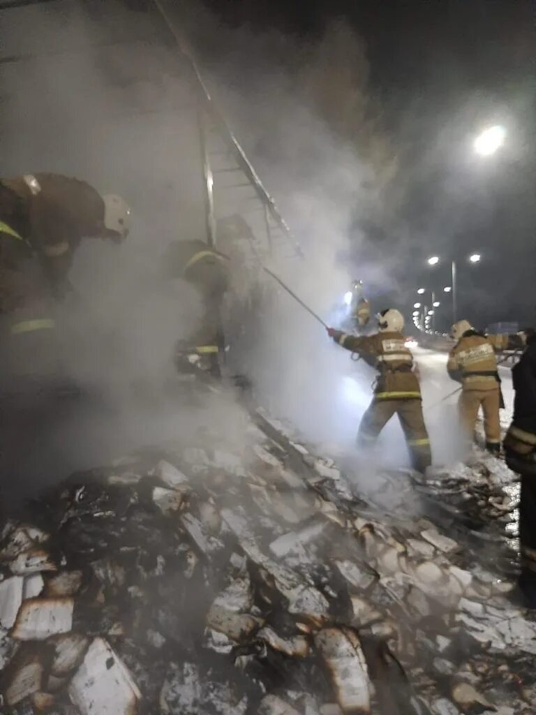 Трасса м12. Пожар на м 11. Пожар на складе в бирюково. Пожар на м 11. Пожар на м 11.