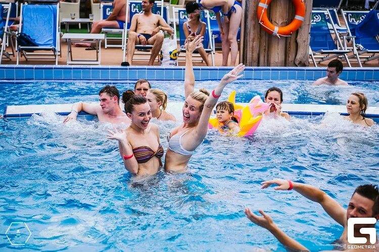 Аш 2 о аквапарк ростов. Билеты в аквапарк h2o в ростове. Аквапарк ростов-на-дону h2o 2 этаж. Н2о ростов на дону акция. Н2о ростов на дону акция.