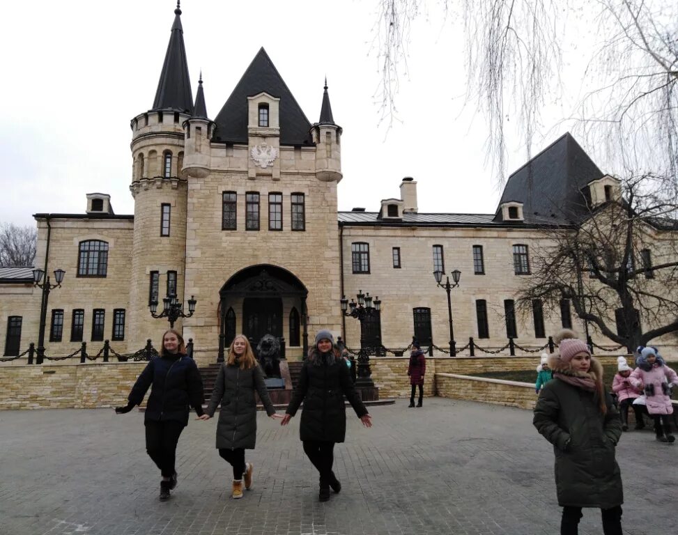 дворец в борках липецкой области. село борки замок романовых. борки липецкая область. усадьба борки борковский замок. усадьба борки борковский замок.