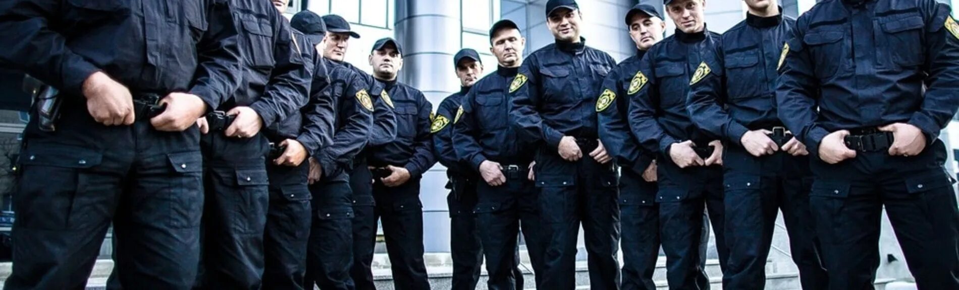 Форма группы быстрого реагирования. Спецназ ово. Охранные организации досмотр. Чем занималась охрана. Чем занималась охрана.