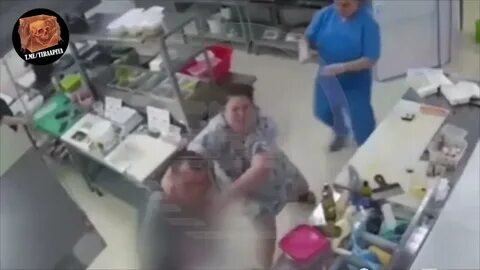 Мужчина зарезал сотрудницу общепита