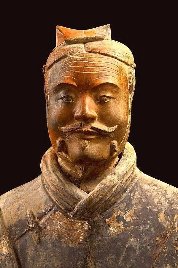 Цинь шихуанди 1 император китая. Цинь шихуанди династия цин. Ин чжэн император цинь. Император цинь шинь хуанди. Цинь шихуанди 1 император китая.