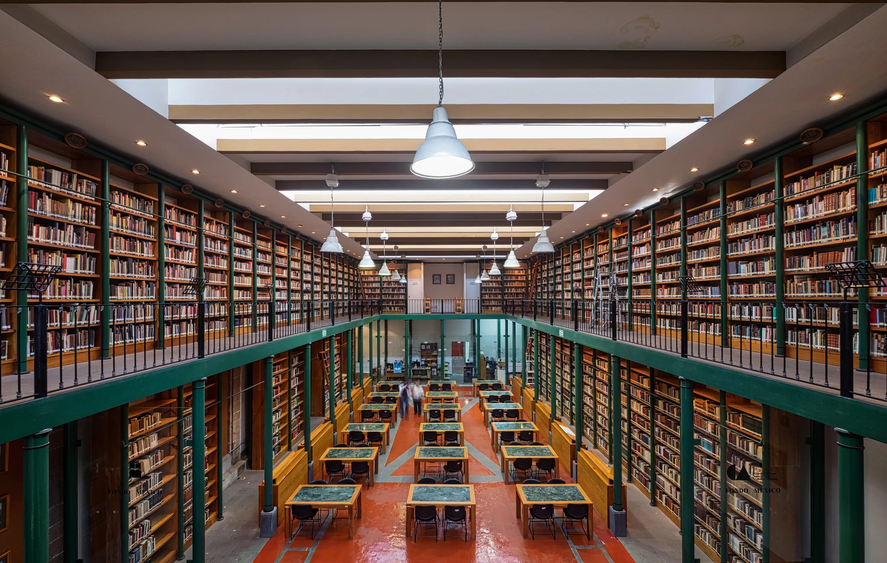 Modern libraries. Библиотека Канзас Сити. Публичная библиотека Канзас-Сити, США. Горман книгохранилище библиотеки Мехико. Библиотеке Мехико Сити.