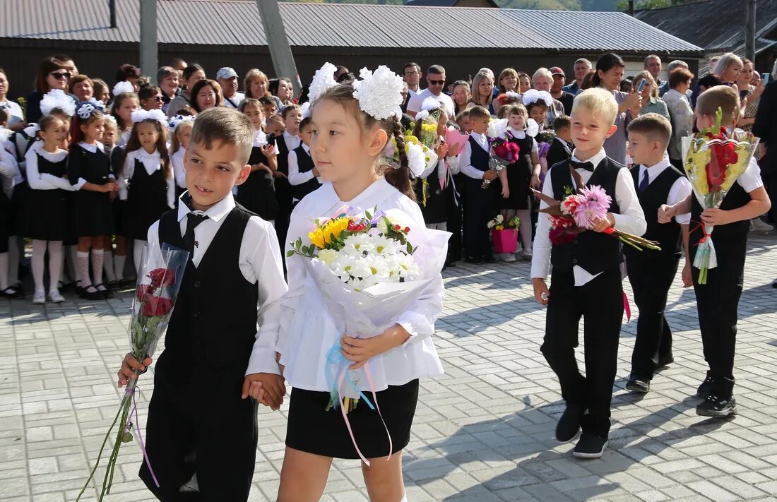 Школа 5 горно алтайск. Школа 5 горно алтайск. Школа 5 горно алтайск. Открытие школы поселок горный. Школа 5 горно алтайск.