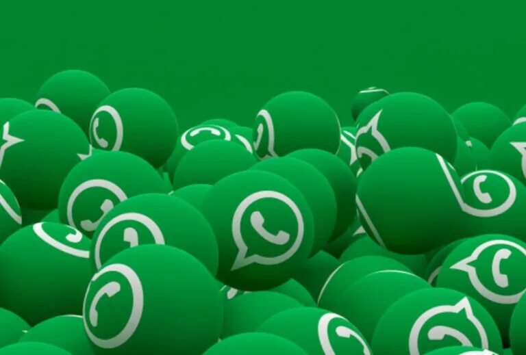 Whatsapp 2023 год. Заставка на иконку ватсап. Эмодзи ватсап на зеленом фоне. Ватсап 2023. Иконка ватсап статус.