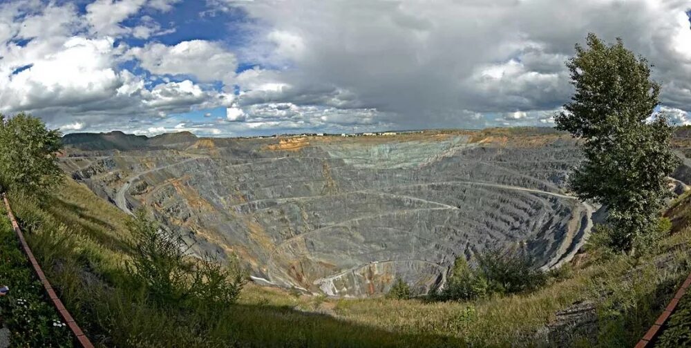 Рудник донской хромтау. Карьер в башкирии в сибае. Гок филиал. Учалинский гок карьер. Донской гок казахстан.