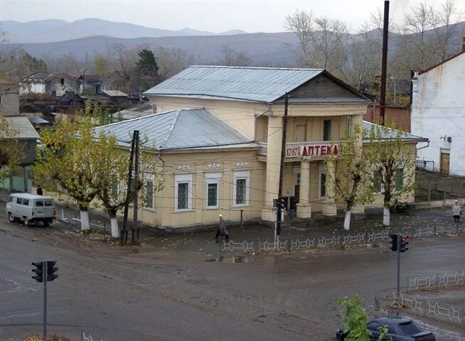 Нерчинск (в центре города) Мегаэнциклопедия Кирилла и Мефодия медиаобъект