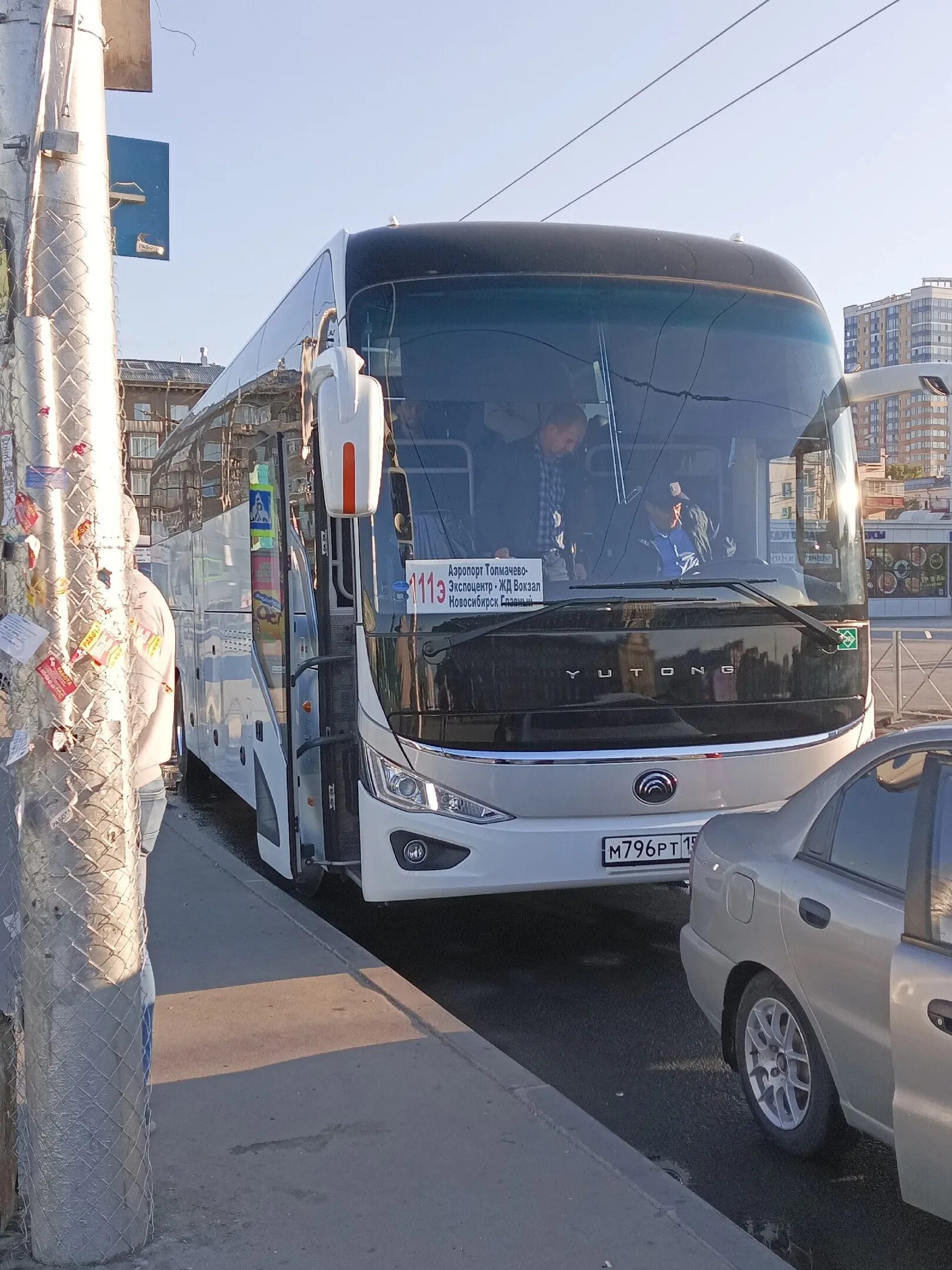 Автобус аэропорт толмачёво автовокзал. Остановки 111э новосибирск. Новые автобусы. Маршрут 111 автобуса новосибирск. Расписание автобуса 111э новосибирск толмачёво.