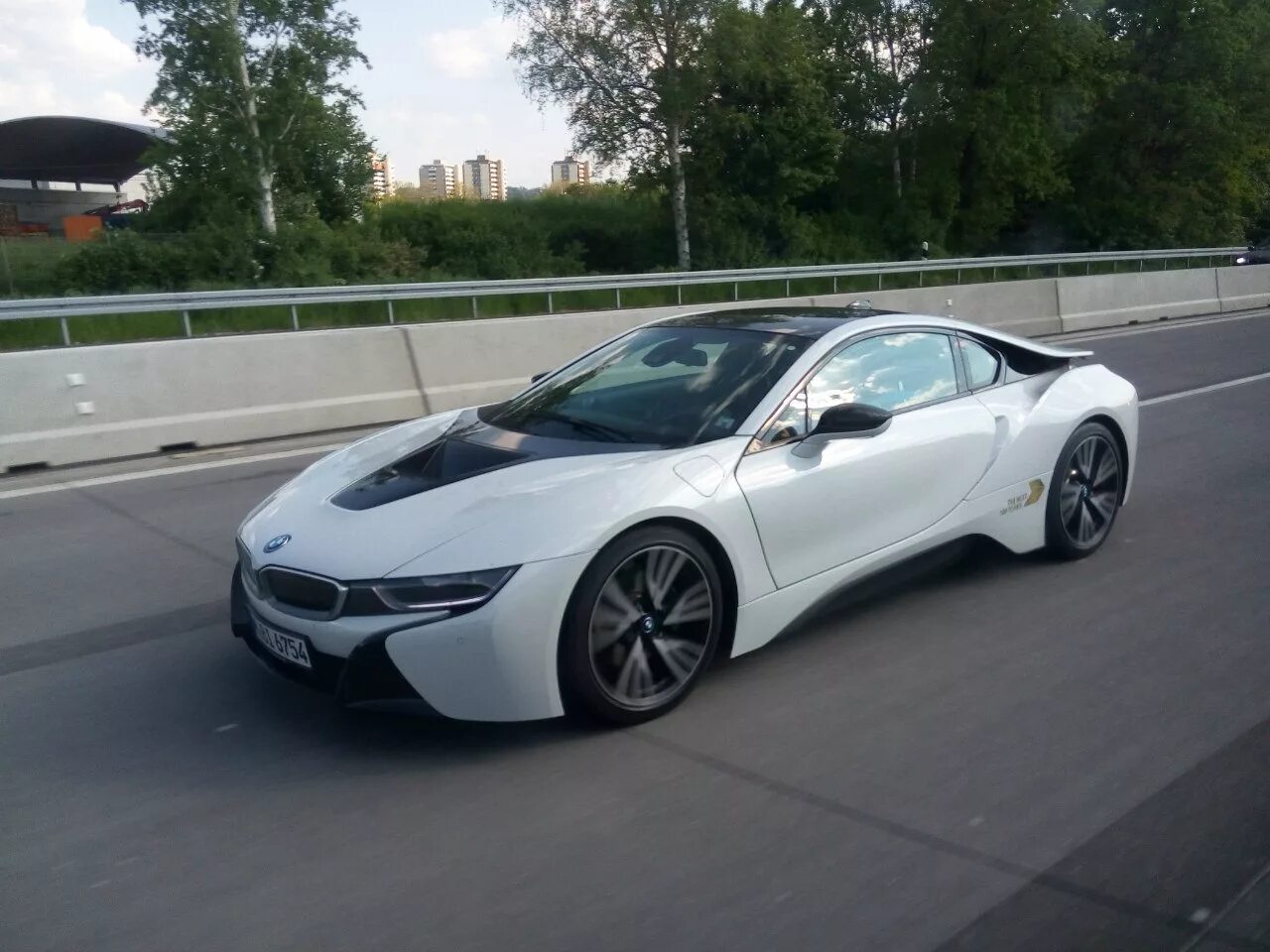 Bmw i8 2022. Bmw i8 2016. Аудио i8. Bmw i8 2022. Bmw i8 2022.