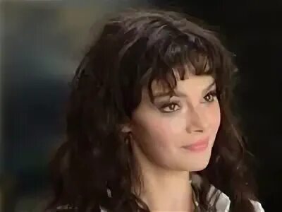 Сериал возможно когда нибудь турция. Сериал возможно когда нибудь турция. Хелин кандемир 2021. Возможно когда нибудь турецкий сериал. Гизем юнсал.