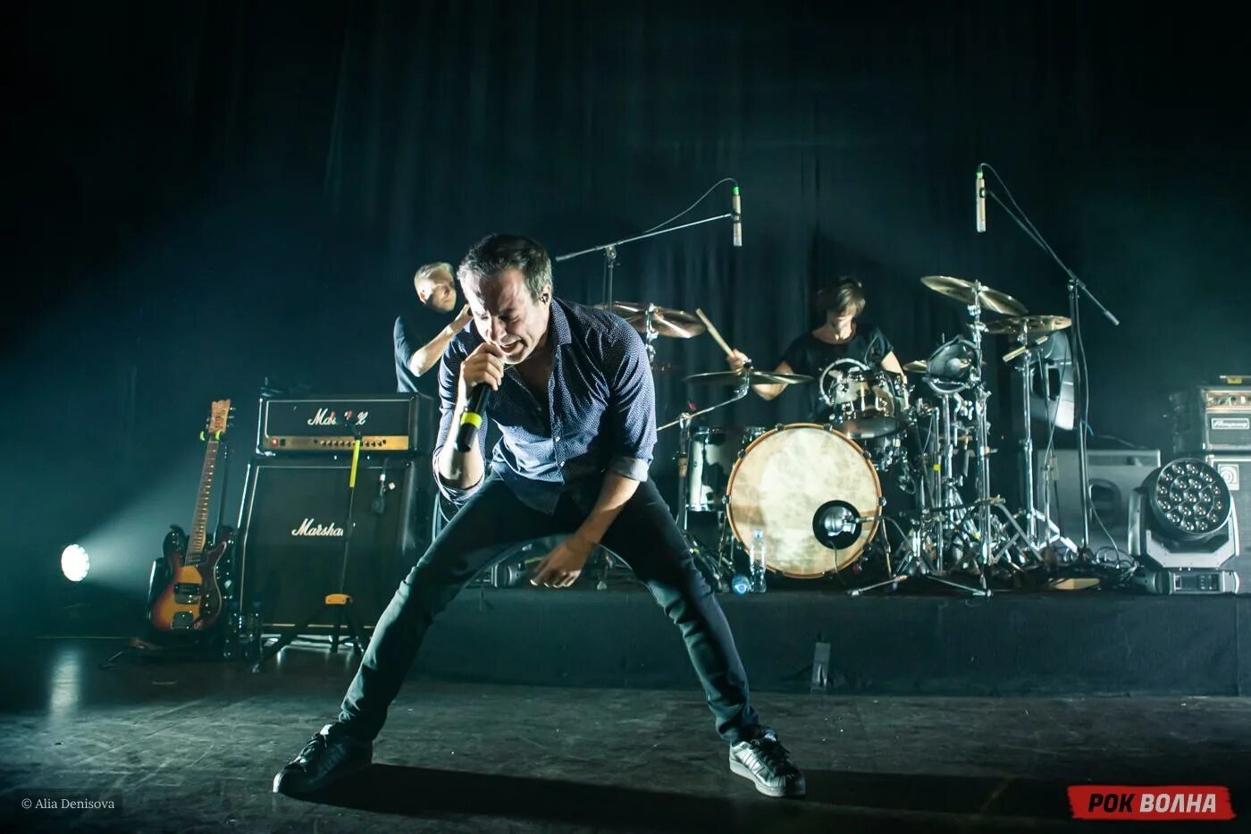 Animal jazz roof place. Энимал джаз концерт. Animal jazz группа. Энимал джаз концерт. Здесь и сейчас animal джаz.