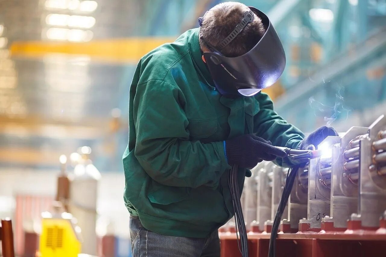 вахта в москве. работа вахтой. вахтовый метод работы. свежие вакансий тюмень вахта. найти работу вахтой.