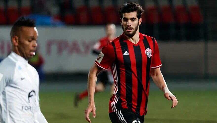 саид футболист. саид футболист. саид футболист. саид эззатоллахи иранский футболист. саид эззатоллахи иран.