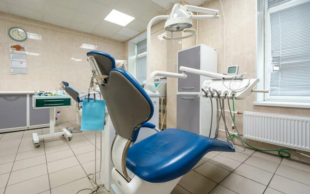 Смайл клиник спб. Стоматология смайл дент красноярск. Наставников 22 стоматология. Дента смайл отзывы. Клиника смайл иваново.