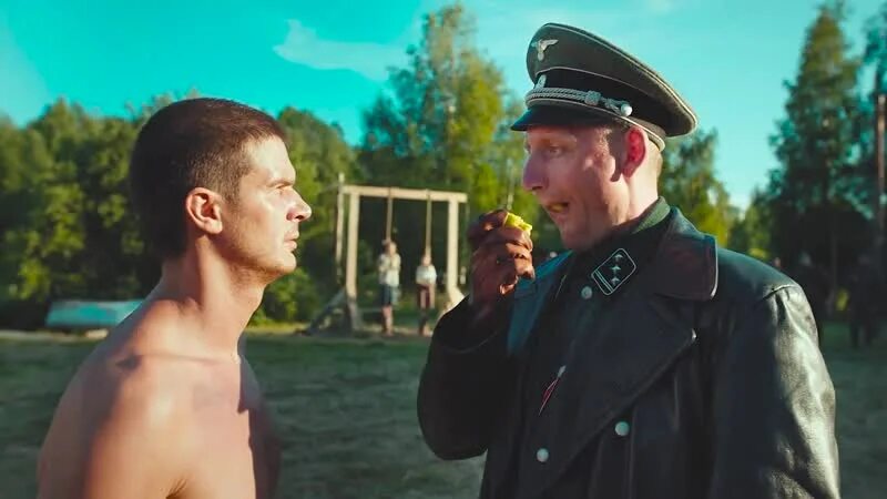 Униформист в цирке. Немцы тупые. Русский циркач обхитрил немцев. Русский обманул немцев. Русский циркач обхитрил немцев.