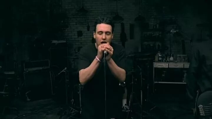 Papa roach between. Papa roach between angels. Papa roach between angels. Papa roach between. Papa roach between angels.