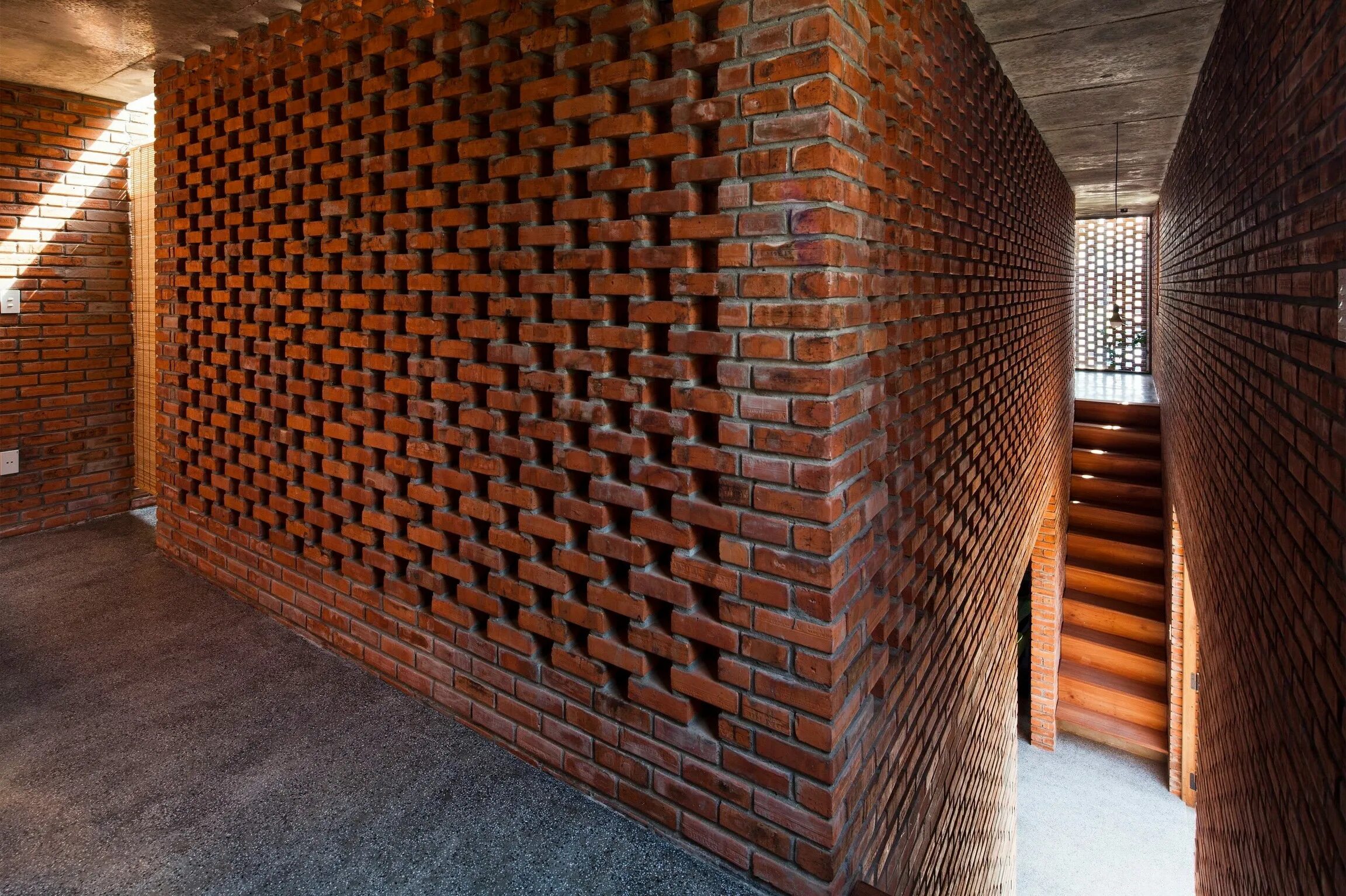 Межкомнатные стены из кирпича. Крепление кирпичных перегородок 120мм. Конструкция монолитных жб стен каркасного здания. Стены и перегородки зданий. Бескаркасная конструктивная система зданий.