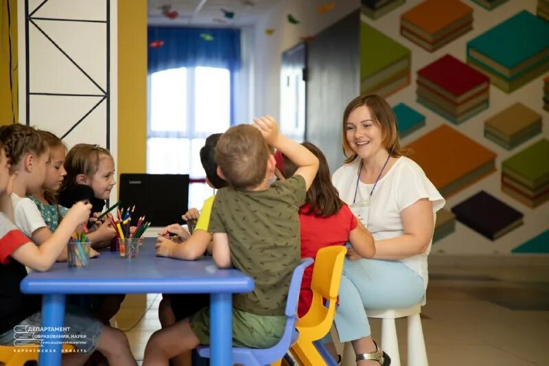 вакансия воспитатель воронеж. в частный сад требуется воспитатель. вакансия воспитатель воронеж. лучший воспитатель галерея чижова. вакансия воспитатель воронеж.