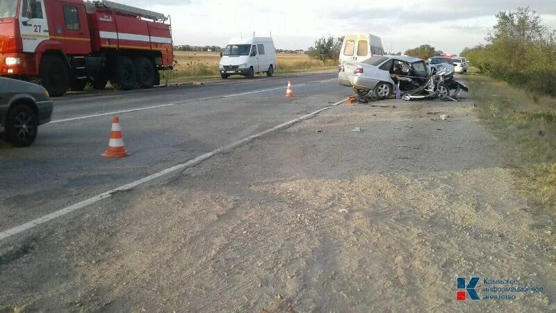 Дтп трасса симферополь николаевка. Авария трасса симферополь красноперекопск вчера. 05. Авария на трассе симферополь евпатория. Дтп на трассе симферополь джанкой.