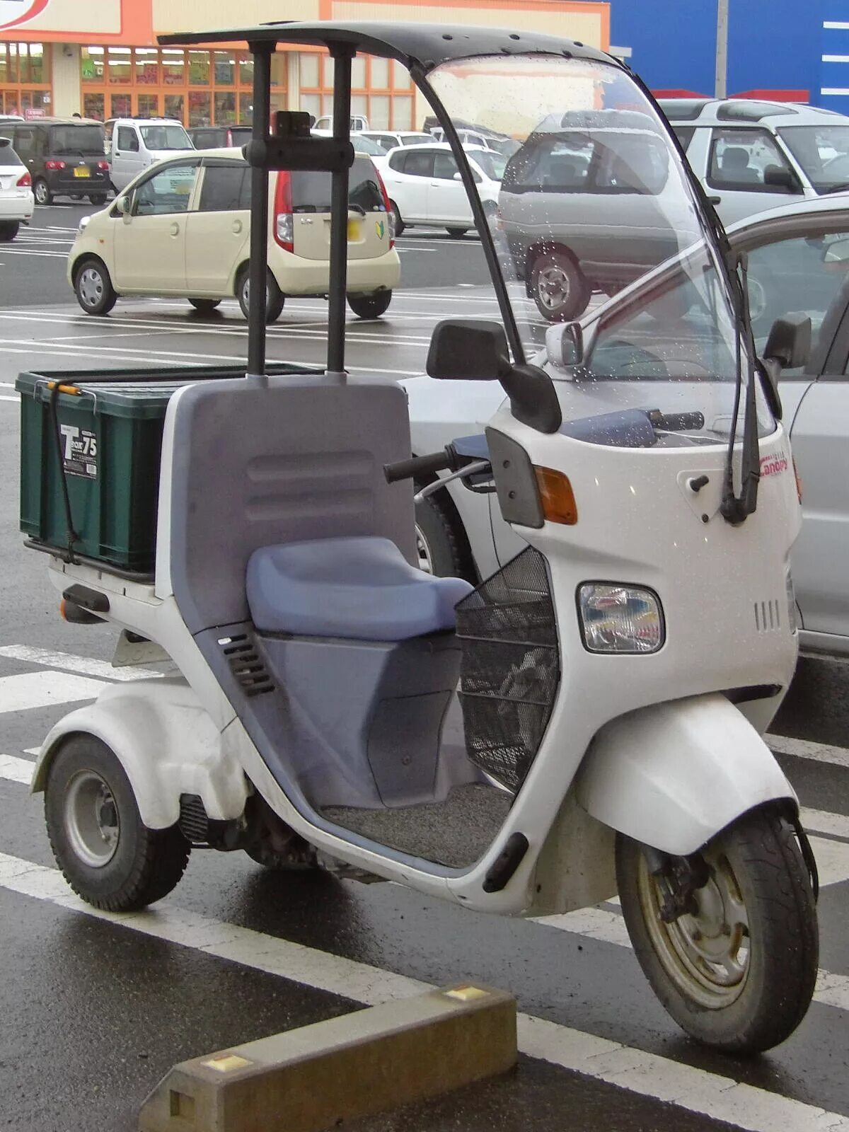 Скутер honda gyro canopy. Скутер honda canopy. Хонда гуро канопи. Мопед honda gyro canopy. Скутер honda canopy.