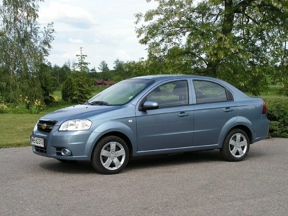 Купить шевроле авео т 250. Chevrolet Aveo т250 хэтчбек. Chevrolet Aveo t250 1.2. Chevrolet Aveo t250 седан. Шевроле Авео т250 седан 1.2.