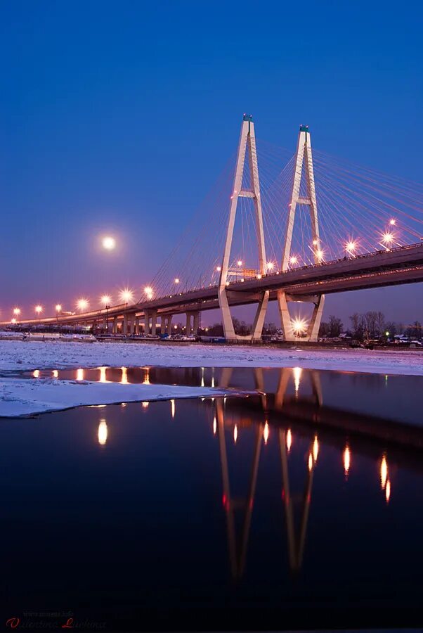 Мост в машине. Архангельский мост открытый в архангельске. Река нева вантовый мост. Опять мост. Опять мост.