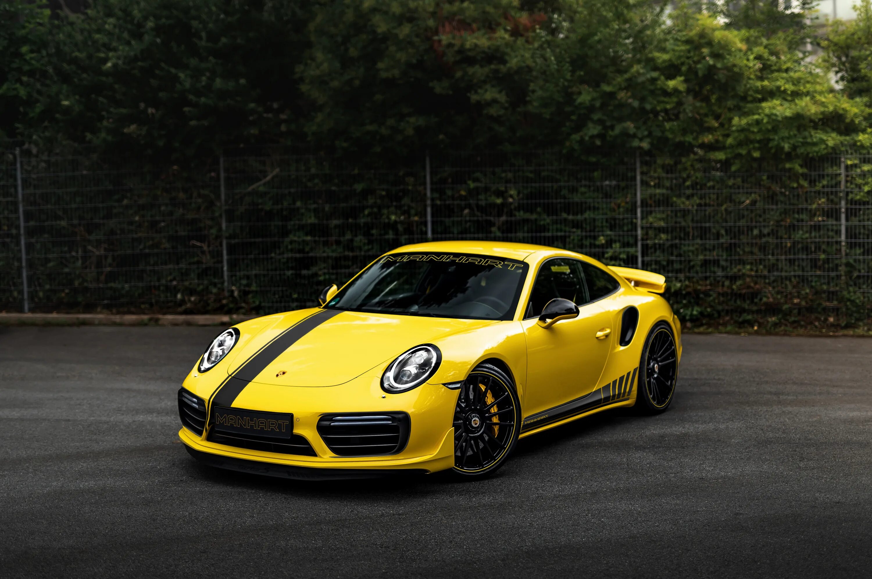Порше 911 турбо с. Porsche 911 Turbo s 991.2. Порше Porsche 911 турбо. Порше 911 турбо 2021 желтый.