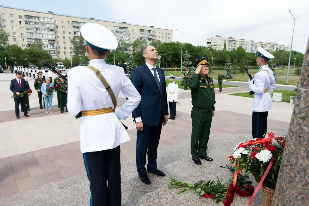 Приезд в оренбург. ПКУ Оренбургское кадетское училище. Кадет Оренбургского президентского кадетского училища. Министерство обороны Оренбург. Кадетское Оренбург преподаватели.