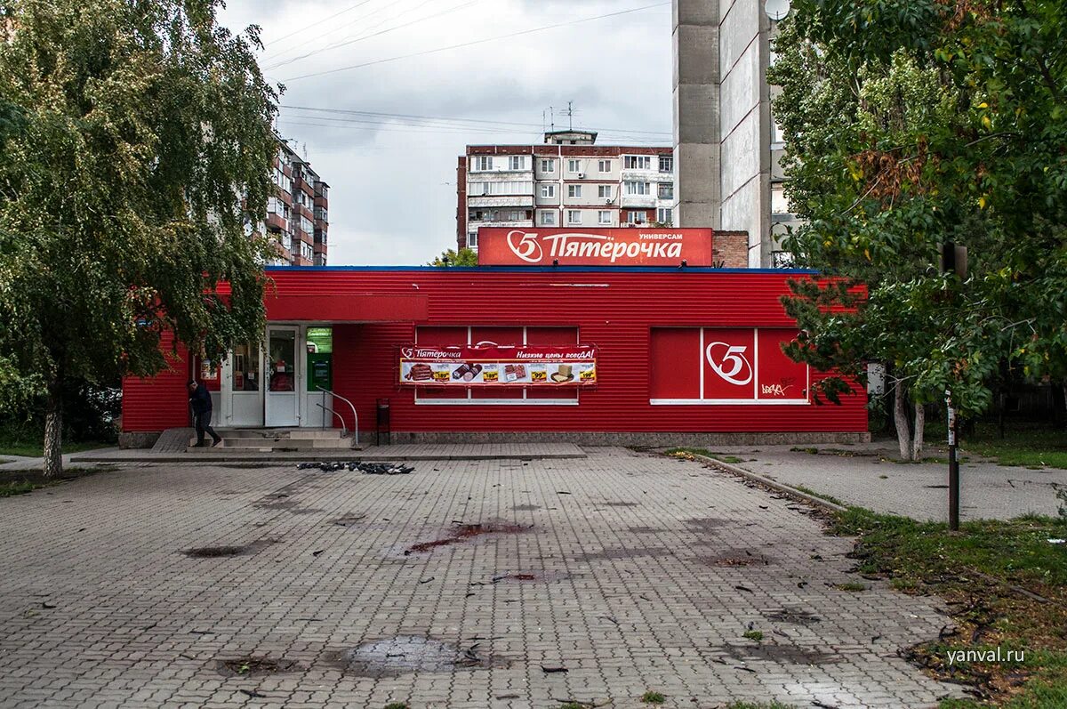 Пятерочка ростов на дону время работы. Пятерочка ростов-на-дону. пятерочка на тружеников 2а ростов на дону. универсам пятерочка. самая большая пятерочка.