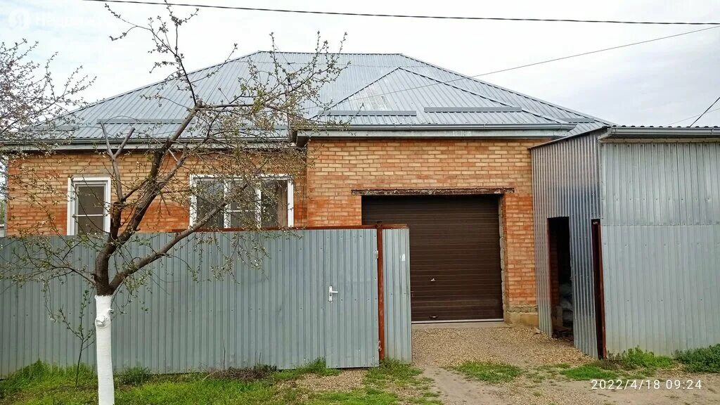 дома краснодарский край армавир. частный дом армавир. дом поэта армавир. коттеджный поселок бессергеновка. п.