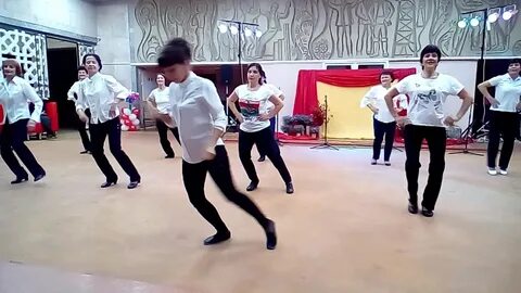 Танец под песню синий иней