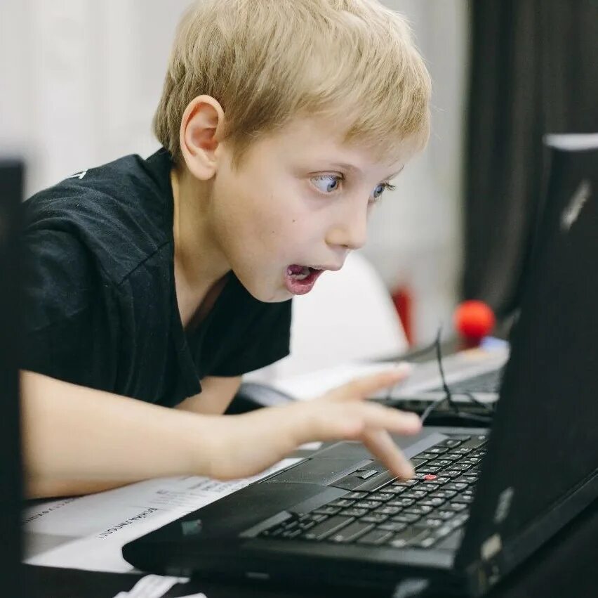 Алгоритмика. Алгоритмика программирование для детей. Алгоритмика курсы. Алгоритмика б. Ооо «алгоритмика».