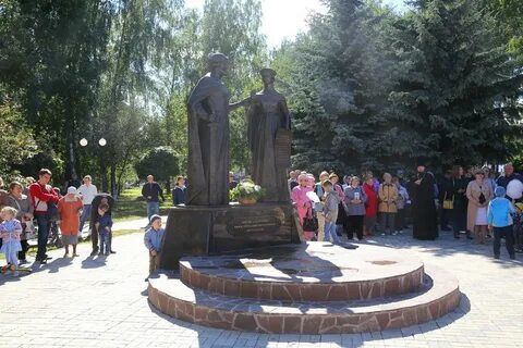 Памятник щербинки
