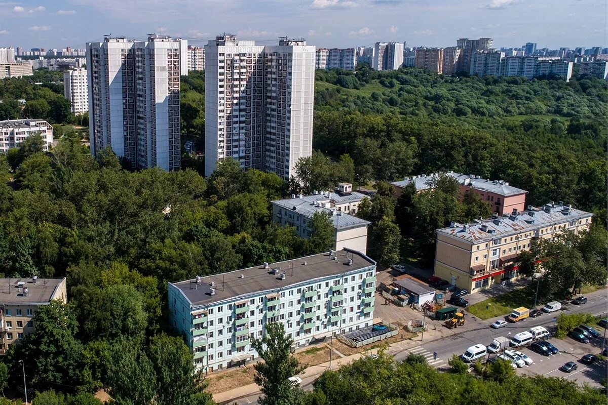 Известный район. Инком недвижимость Переделкино. Бирюлёво Москва жильё снять цена.
