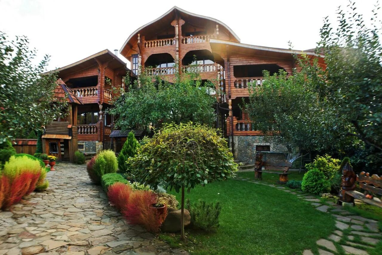 Лагонаки каменномостский турбаза. Поселок каменномостский турбазы. Поселок каменномостский турбазы. Лагонаки кемпинг уют. База уют каменномостский адыгея.