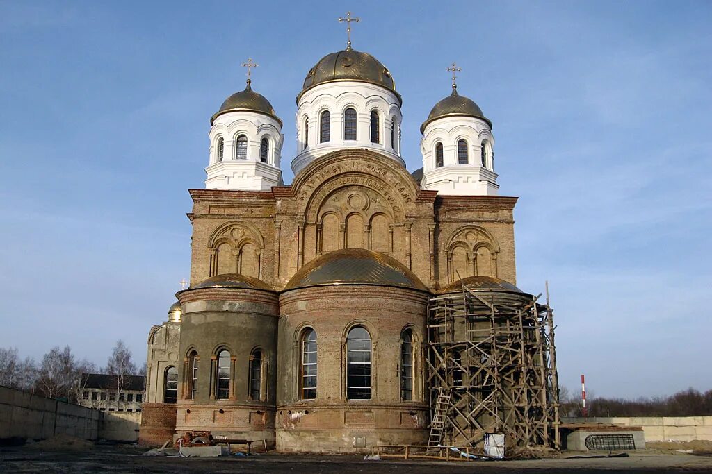 Свято Никольский храм Валуйки Белгородская область. Монастырь в Валуйках Белгородской области. Николаевское белгородская область