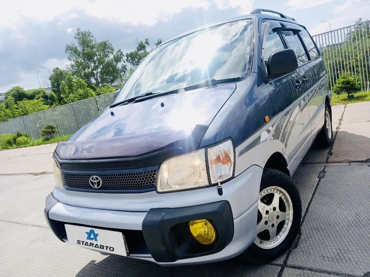 Тойота таун айс приморский. Тойота Таун айс 98. Toyota LITEACE Noah. Тойота Таун айс 2017. Toyota Town Ace Noah.