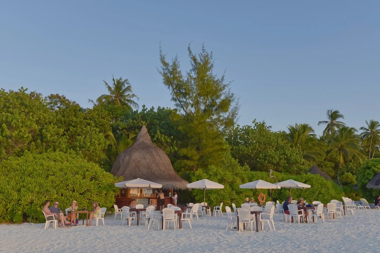 Thulhagiri island. Тулагири Мальдивы. Отель Thulhagiri Island Resort and Spa. Thulhagiri Island Мальдивы. Thulhagiri Island Resort & Spa 4* Северный Мале Атолл.