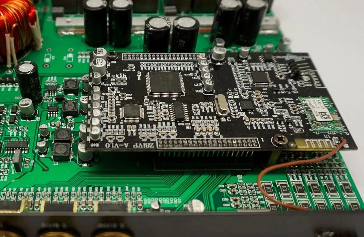 Light audio la adsp 6.8. Усилитель zapco adsp-z8 iv-8. cirrus logic cs5345-cqz. 4 канальный dsp плата. dsp процессор.