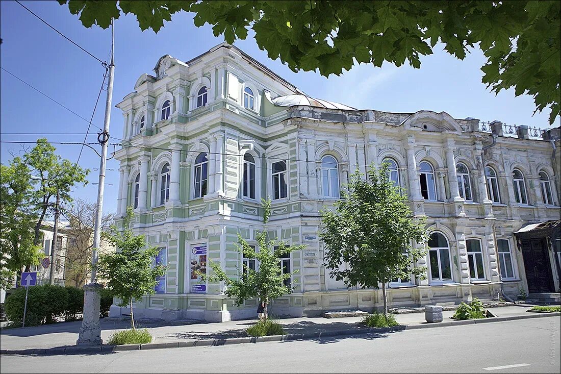 Здание окружного суда Таганрог. Таганрог. Улица Петровская 19 век. Старинные здания Таганрога. Особняки Таганрога.