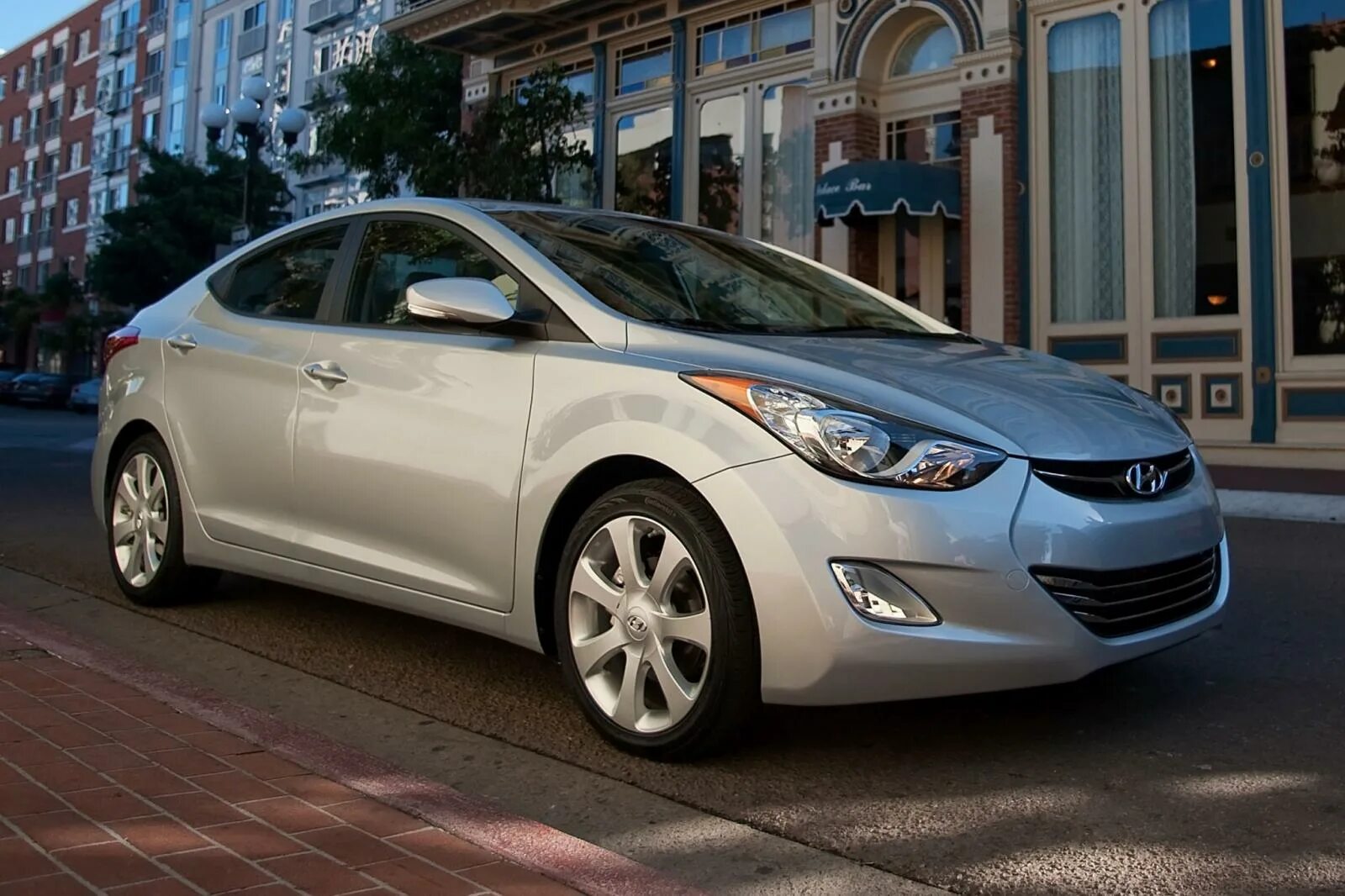 Hyundai elantra. Hyundai Elantra 2013. Hyundai Elantra 2011. Hyundai Elantra 2012. Hyundai Elantra 2012 1.