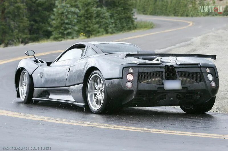 Зонда производитель. Pagani c10. Pagani Zonda f. Pagani c10 2023. Горацио Пагани.