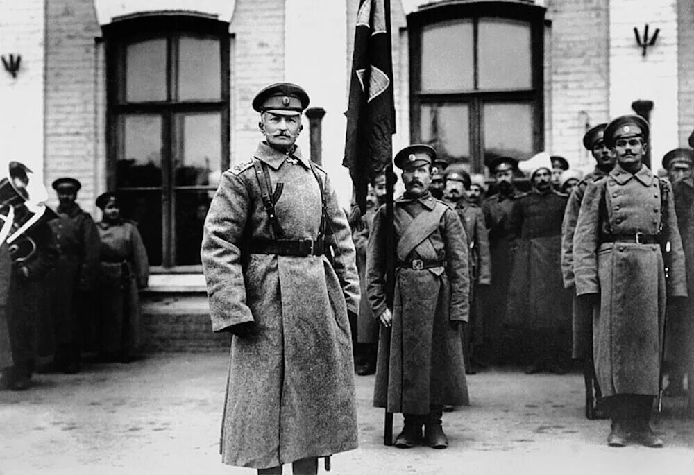 Генерал Брусилов в 1916.