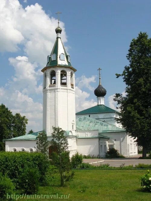 Храмы городца нижегородской области. Храм михаила архангела городец. Храм михаила архангела в городце нижегородской области. Церковь михаила архангела с городца. Церковь чуда архангела михаила в хонех в городце.