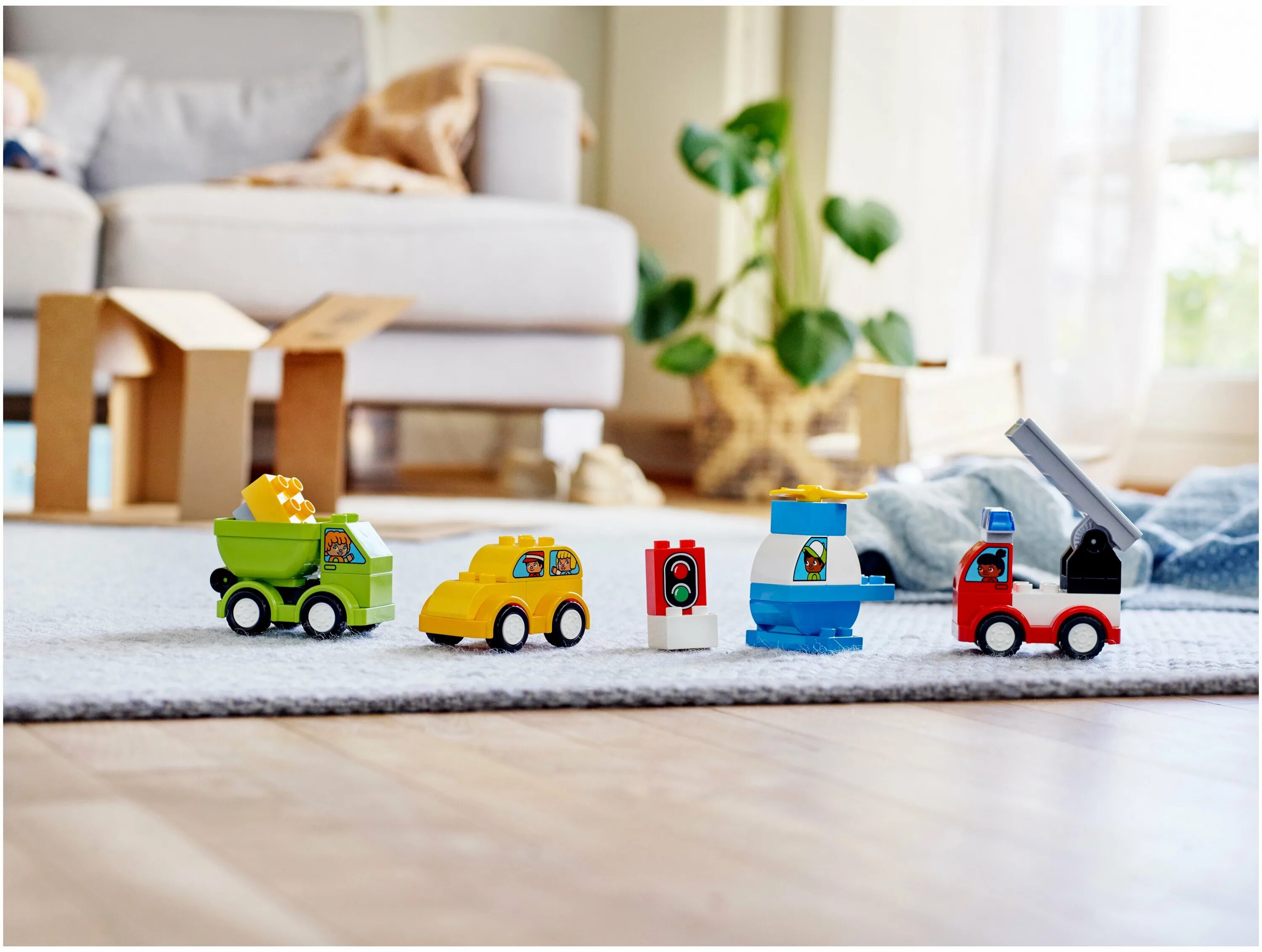 машинки 1 годик. торт на 1 годик мальчику в виде машины. машинки 1 годик. торт на 1 год мальчику. машины.