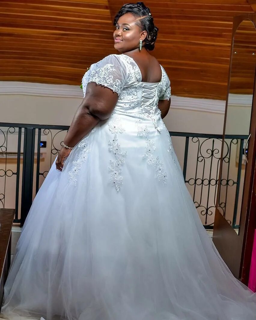Мавритания невесты. Свадебные платья для толстых. Свадебное платье для толстых невест. Свадебные платья для полных девушек. Толстая темнокожая