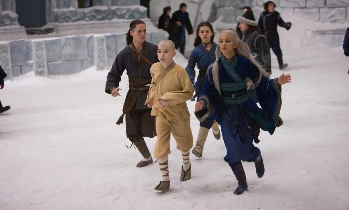 повелитель стихий шьямалан. повелитель стихий 2010 катара. аватар повелитель стихий. повелитель стихий хорошее качество. повелитель стихий шьямалан.