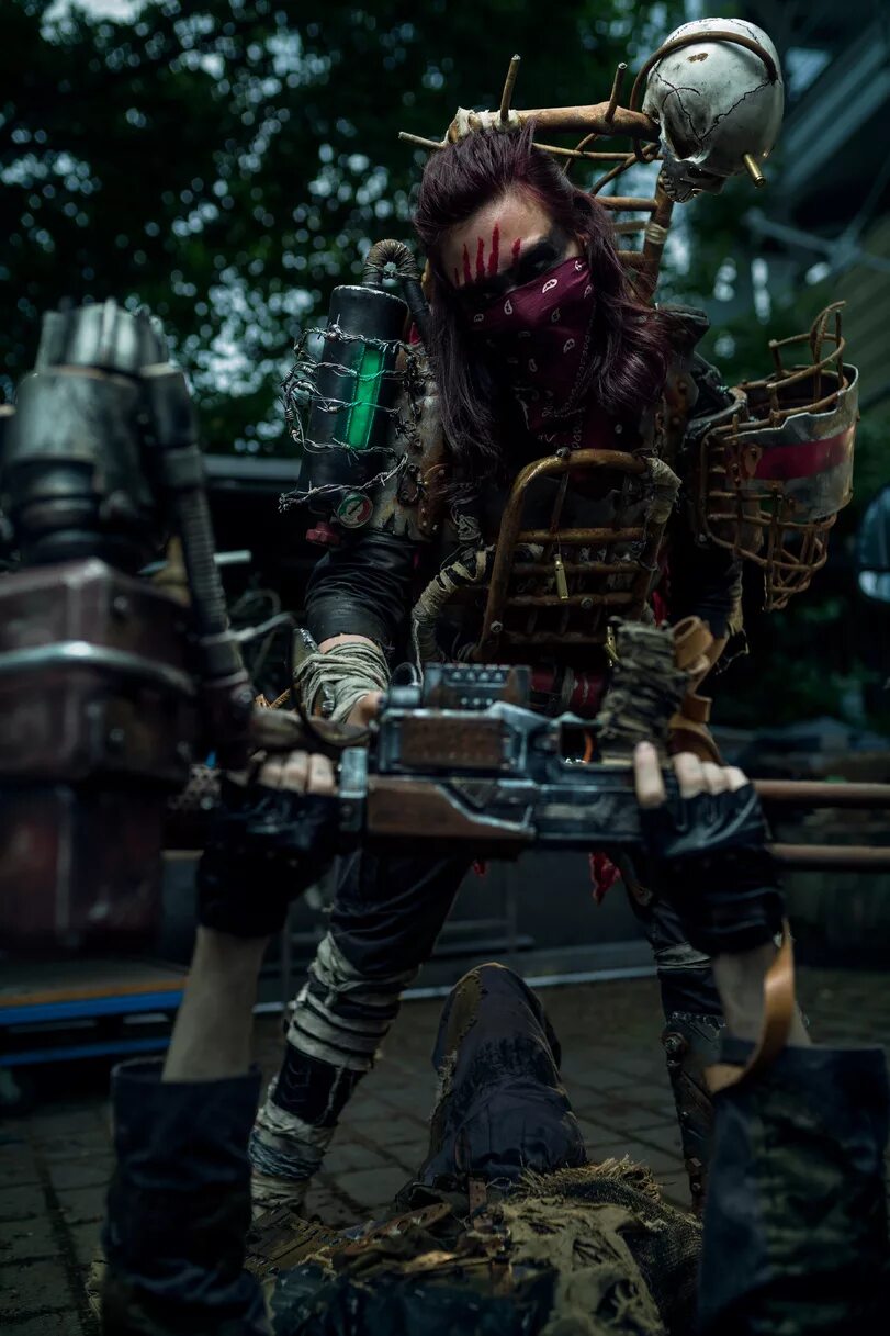 Fallout raider. Фоллаут косплей рейдер. fallout raider cosplay. fallout рейдеры. роуз рейдер fallout 76.